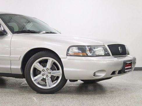 Used 2004 Mercury Marauder image 4