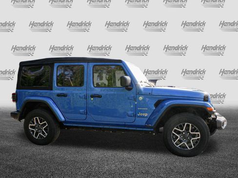 Used 2024 Jeep Wrangler Sahara w/ Safety Group image 11