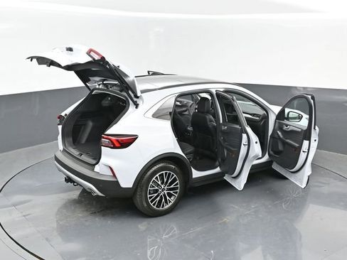 New 2025 Ford Escape SE w/ PHEV Premium Package image 26