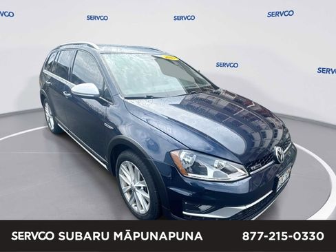 Used 2017 Volkswagen Golf Alltrack S AWD/4WD image 1