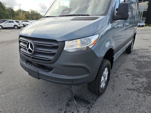New 2026 Mercedes-Benz Sprinter 2500 image 13