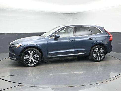 Used 2023 Volvo XC60 B5 Plus AWD/4WD image 6