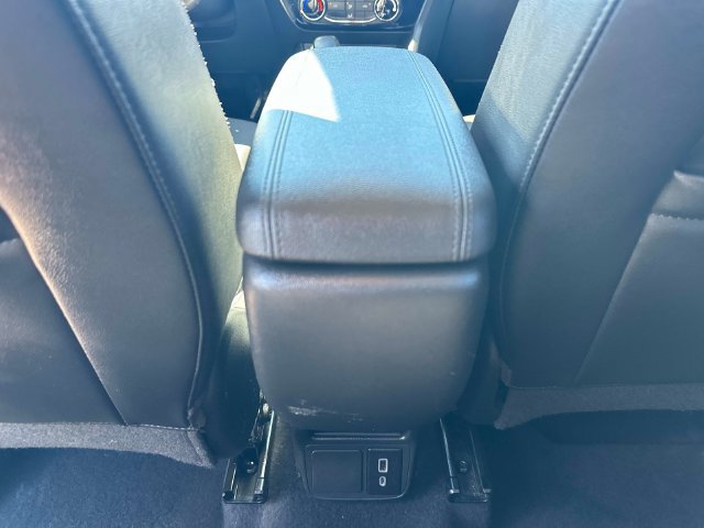 Used 2024 Buick Encore GX Sport Touring AWD/4WD image 16