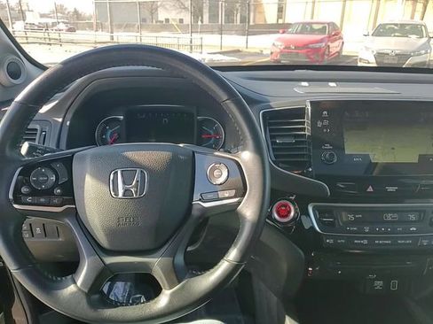 Used 2022 Honda Pilot Touring image 28