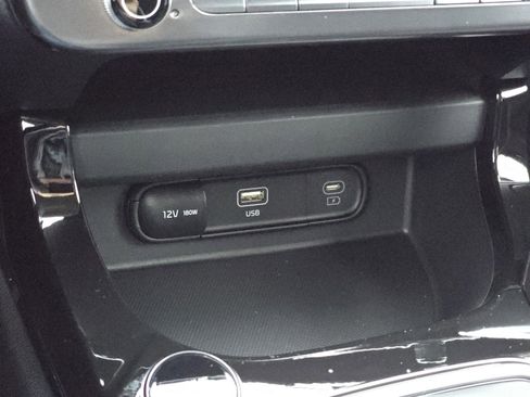 New 2026 Kia Seltos S image 16