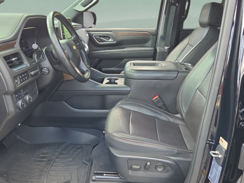 Certified 2023 Chevrolet Suburban High Country AWD/4WD image 10