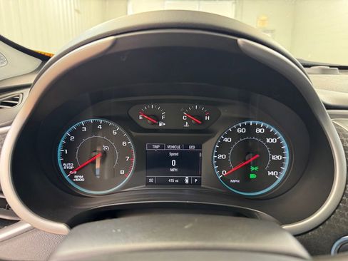 Used 2023 Chevrolet Malibu LS FWD image 27
