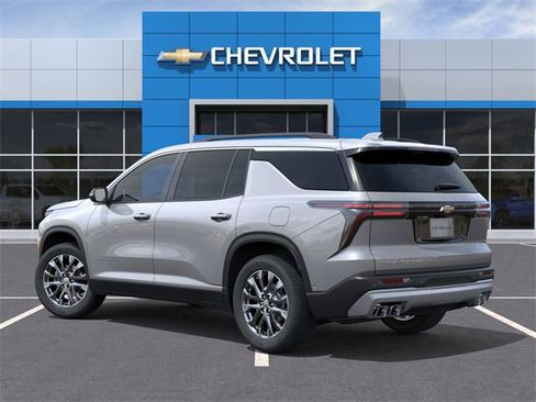New 2026 Chevrolet Traverse LT w/ Sun and Wheel Package image 3