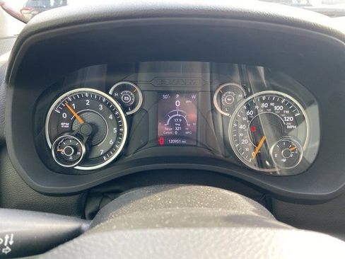 Used 2021 RAM 1500 Big Horn image 27