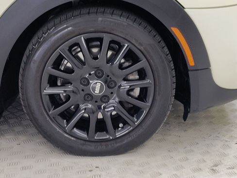 Certified 2020 MINI Cooper S image 4