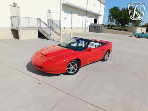 Used 1997 Pontiac Firebird Formula image 31
