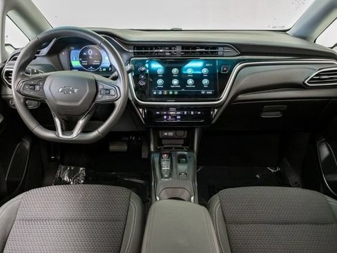 Used 2023 Chevrolet Bolt LT FWD image 27