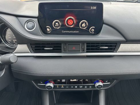 Used 2021 MAZDA MAZDA6 Grand Touring image 18