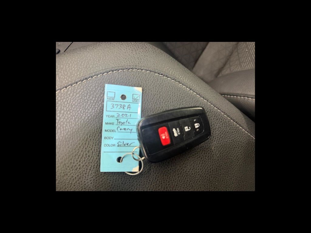 Used 2021 Toyota Camry XSE AWD/4WD image 26