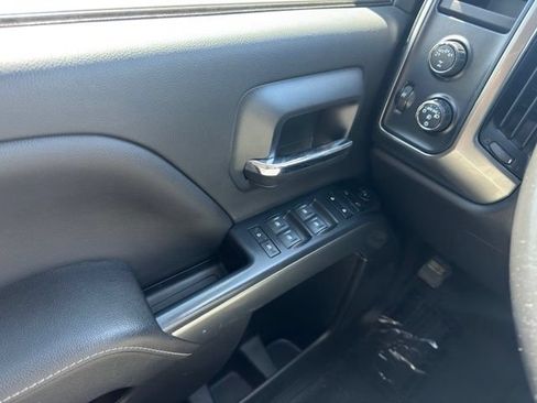 Used 2018 Chevrolet Silverado 1500 LT w/ All Star Edition AWD/4WD image 31