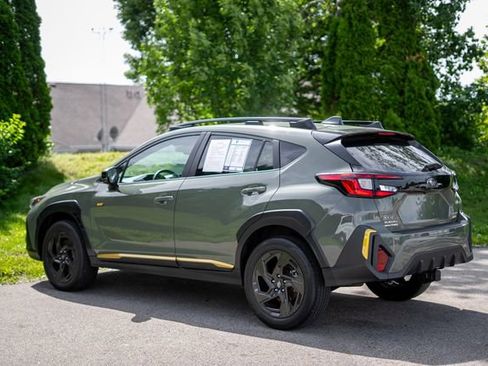 Used 2024 Subaru Crosstrek 2.5i Sport AWD/4WD image 7