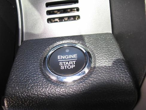 Used 2017 Ford F150 Platinum w/ Equipment Group 701A Luxury image 58