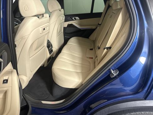 Used 2019 BMW X5 xDrive40i w/ Premium Package 2 AWD/4WD image 21