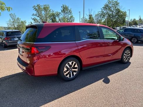 New 2026 Honda Odyssey EX-L image 6