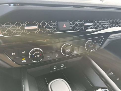 Used 2025 Honda Accord Touring image 23