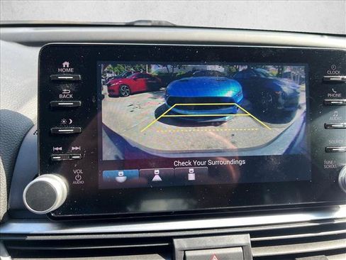 Used 2022 Honda Accord Sport image 11