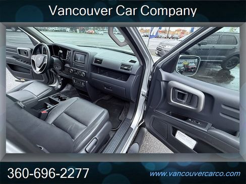 Used 2014 Honda Ridgeline SE image 17