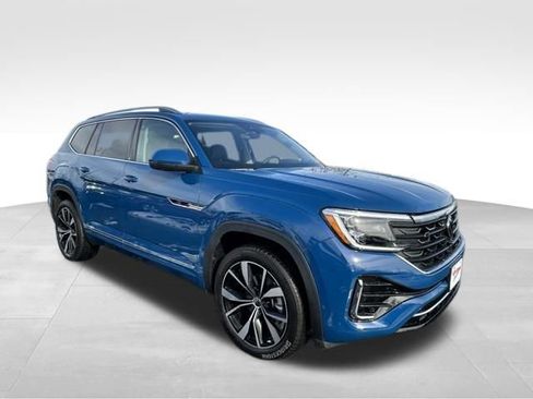 Used 2025 Volkswagen Atlas SEL Premium R-Line image 10