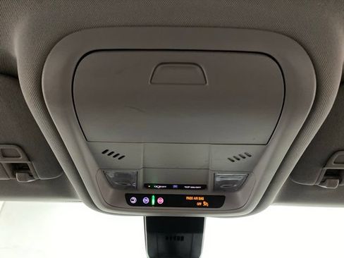 Used 2022 Chevrolet Equinox LT FWD image 59