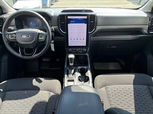 Used 2025 Ford Ranger XLT w/ Equipment Group 301A High AWD/4WD image 4