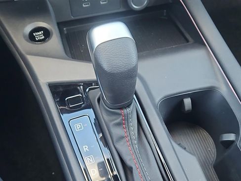 New 2026 Nissan Sentra SR w/ Floor Mat Package image 16