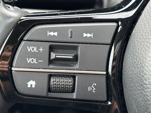 Used 2024 Honda CR-V EX-L image 12