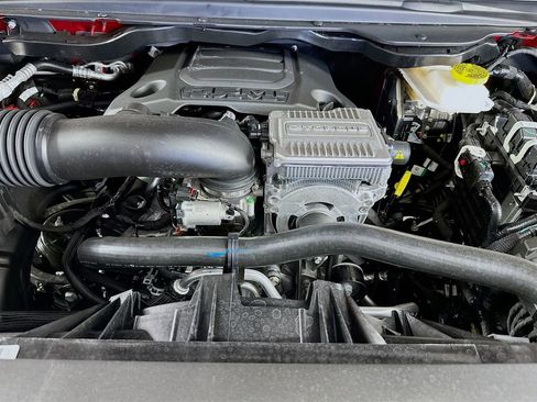 New 2026 RAM 1500 Laramie w/ Night Edition AWD/4WD image 39