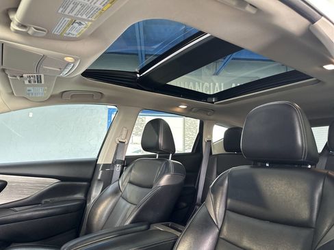 Used 2017 Nissan Murano Platinum image 20