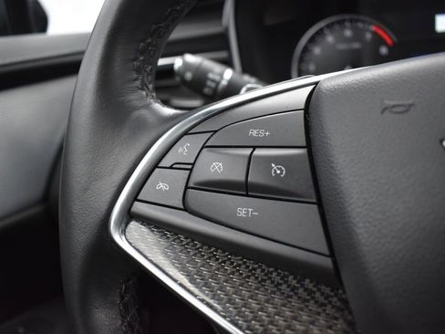 Used 2023 Cadillac XT5 Sportv image 16