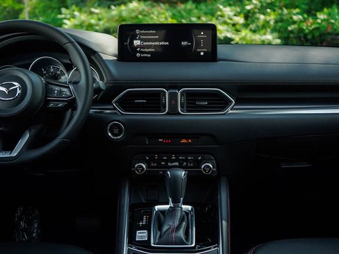 New 2025 MAZDA CX-5 Carbon Edition image 16