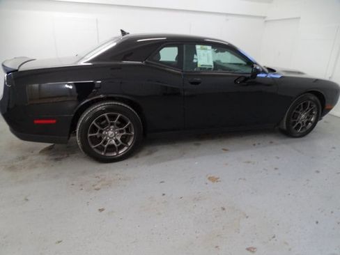 Used 2018 Dodge Challenger GT w/ Driver Convenience Group image 23