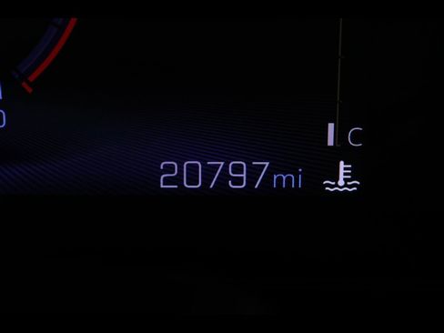 Used 2024 Chevrolet Trax RS w/ Sunroof Package image 22