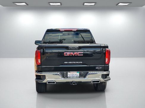Used 2025 GMC Sierra 1500 SLT w/ SLT Premium Plus Package AWD/4WD image 5