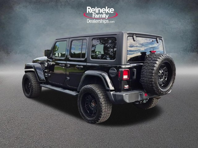 Used 2021 Jeep Wrangler Unlimited Sahara AWD/4WD image 8