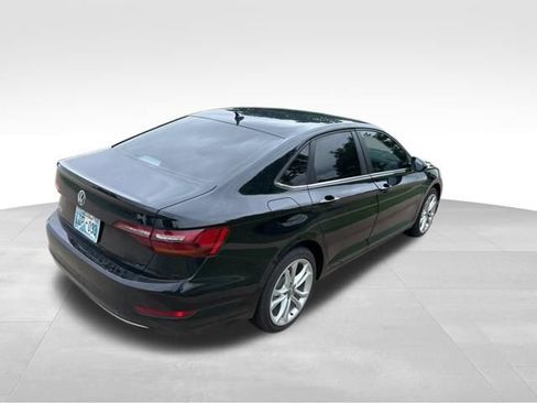Used 2019 Volkswagen Jetta S FWD image 3