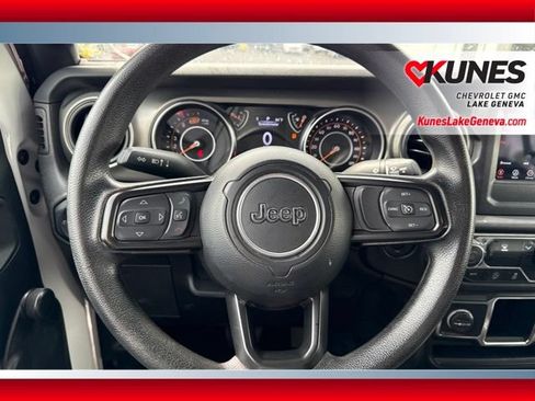 Used 2023 Jeep Wrangler Unlimited Sport AWD/4WD image 25