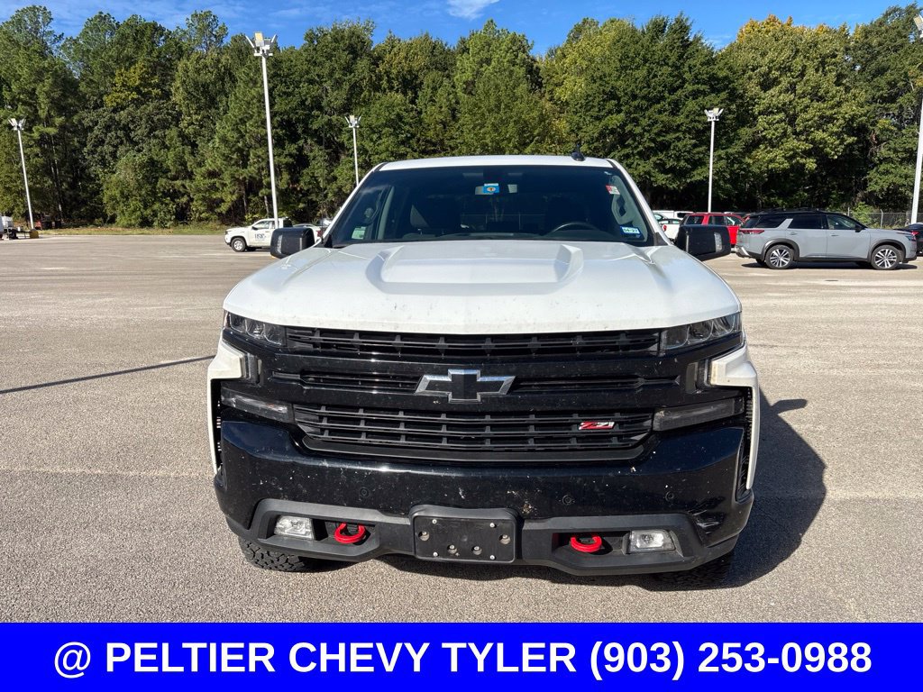 Used 2019 Chevrolet Silverado 1500 LT Trail Boss w/ Convenience Package AWD/4WD image 2