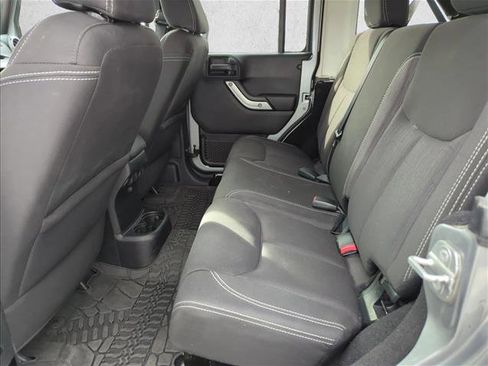 Used 2014 Jeep Wrangler Unlimited Sahara w/ Connectivity Group image 19