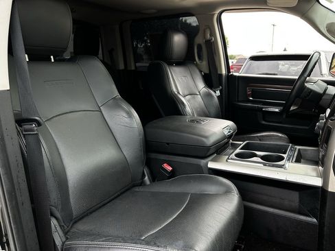 Used 2014 RAM 1500 Laramie w/ Convenience Group RWD image 28