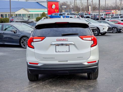 Used 2022 GMC Terrain SLT w/ Infotainment Package II image 19