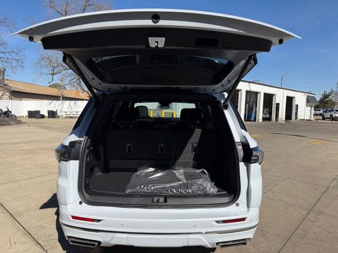 New 2026 Buick Enclave Avenir w/ Super Cruise Package image 37