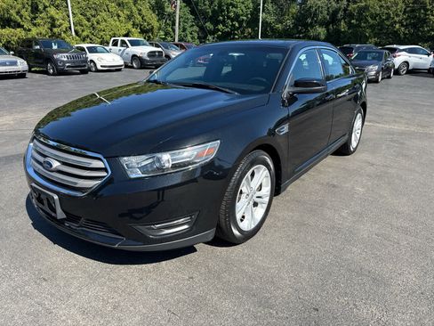 Used 2015 Ford Taurus SEL AWD/4WD image 7