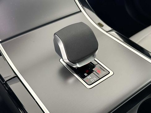 New 2026 Land Rover Range Rover Evoque S image 17