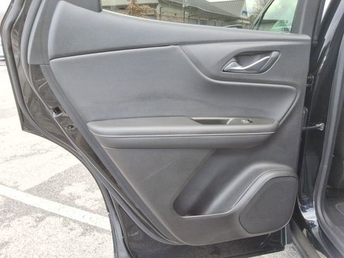 Certified 2025 Chevrolet Blazer LT image 17