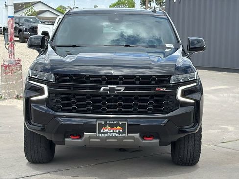 Used 2024 Chevrolet Tahoe Z71 w/ Luxury Package AWD/4WD image 8